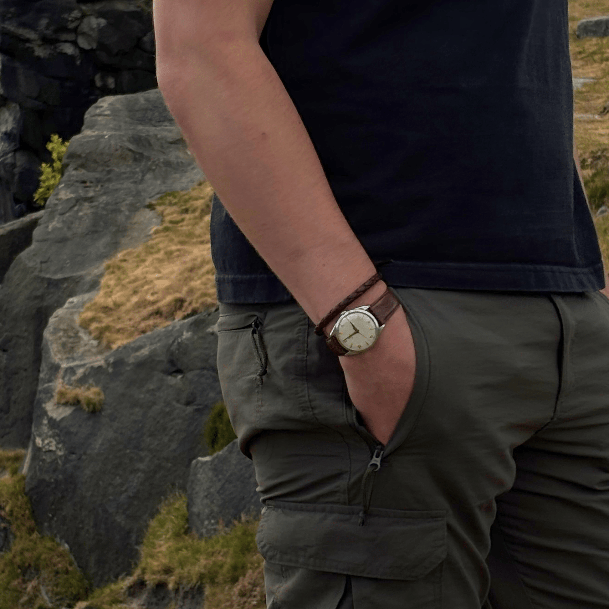 Chestnut Brown Bracelet - Gallaghers GiftsBracelets